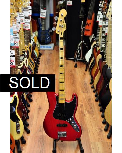 Squier Vintage Modified Jazz Bass 70s Candy Apple Red